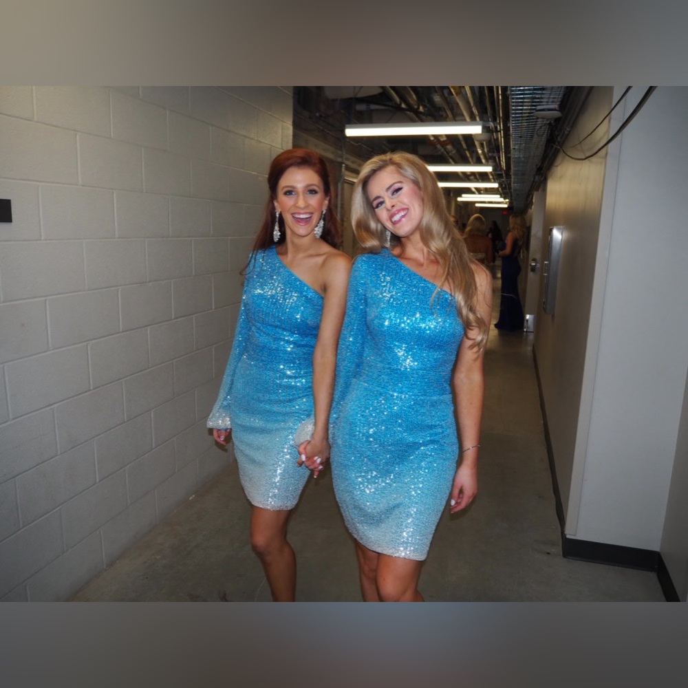 Tony Bowls Blue Sequin Cocktail Dress, Size 6